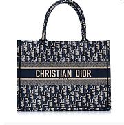 DIOR BOOK TOTE BLUE OBLIQUE EMBROIDERY M1296 SIZE 36 x 28 x 16 CM - 1