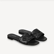 LV REVIVAL FLAT MULE BLACK - 4