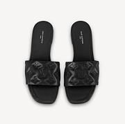 LV REVIVAL FLAT MULE BLACK - 3