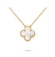 Van Cleef & Arpels Vintage Alhambra pendant - 1