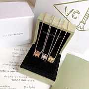 Van Cleef & Arpels Perlée clovers pendant - 4