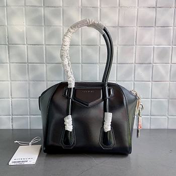 GIVENCHY ANTIGONA MINI BAG BLACK 18 CM