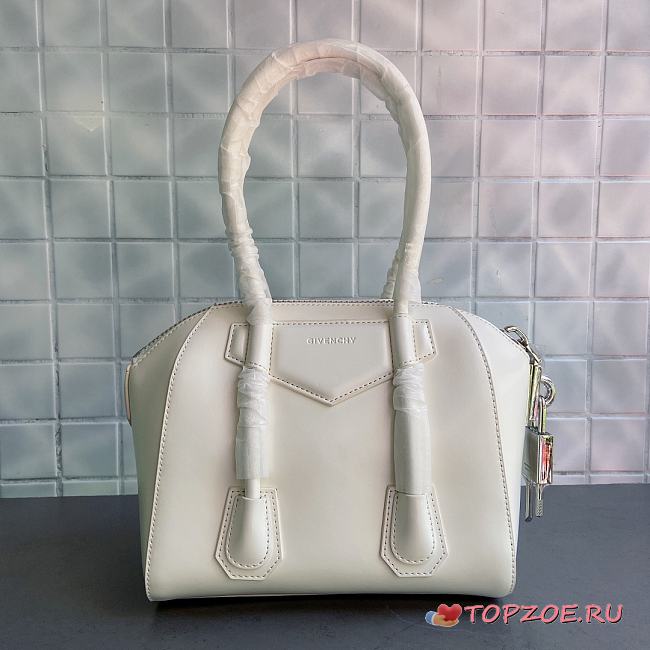 GIVENCHY ANTIGONA MINI BAG WHITE 18 CM - 1