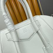 GIVENCHY ANTIGONA SMALL BAG WHITE23 CM - 6
