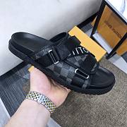 LV SLIPPERS 014 - 3