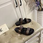 LV SANDALS 001 - 4
