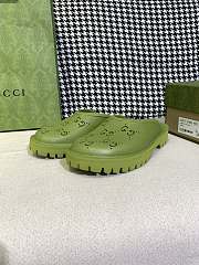 GUCCI PLATFORM PERFORATED G SANDAL GREEN - 6