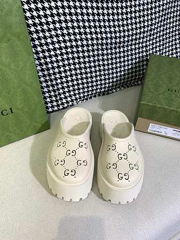 GUCCI PERFORATED G SANDAL WHITE