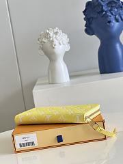 LV ZIPPY WALLET VICTORINE SPRING IN THE CITY YELLOW 19.5CM - 5