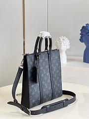 LV SAC PLAT MONOGRAM ECLIPSE RESERVE M46098 26CM - 4