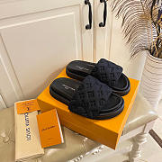 LV Monogram Open Toe Casual Style Mules Logo Sandals Black - 4