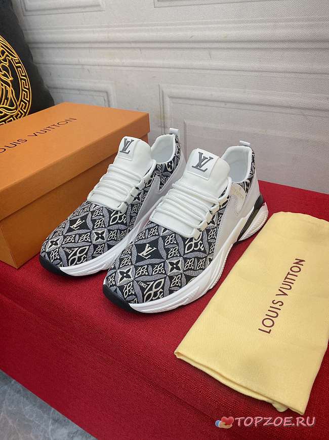 LV SNEAKER-01 - 1