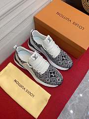 LV SNEAKER-01 - 3