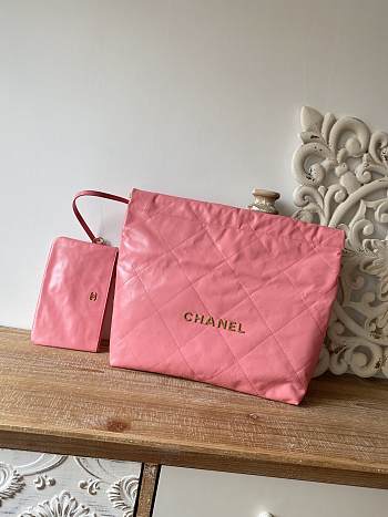 CHANEL 22 BAG Calfskin Pink Medium 39cm