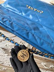 CHANEL 22 BAG Calfskin Blue Medium 39cm - 5