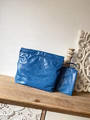 CHANEL 22 BAG Calfskin Blue Medium 37cm - 4