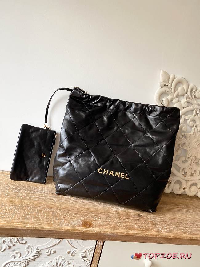 CHANEL 22 BAG Calfskin Black Large 48cm - 1