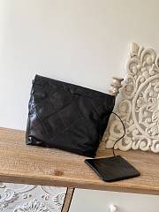 CHANEL 22 BAG Calfskin Black Medium 37cm - 3