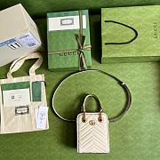 GG Marmont Matelassé mini bag White 19cm - 2