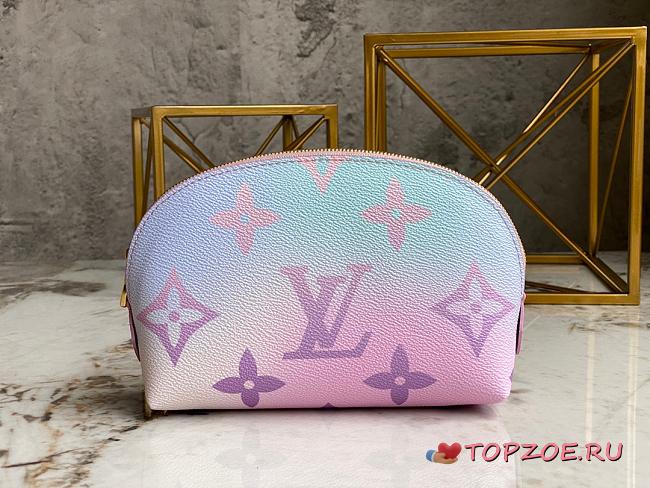 LV Cosmetic pouch 17cm - 1