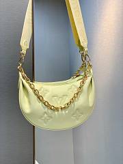 LV OVER THE MOON Lightyellow 27.5cm - 1