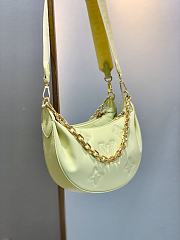LV OVER THE MOON Lightyellow 27.5cm - 3