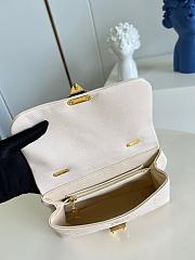 LV MADELEINE BB White 24cm - 3
