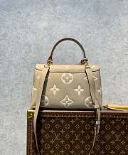 LV MADELEINE MM M45976 Monogram Empreinte Grey 30cm   - 4