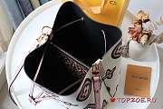 LV NEONOE MONOGRAM GIANT JUNGLE M44679 - 5
