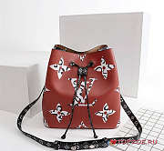 LV NEONOE MONOGRAM GIANT JUNGLE MM - 3