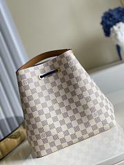 LV NÉONOÉ MM WITH BRAIDED STRAP DAMIER AZUR N50042 - 4