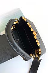 LV Limited Edition Capucines Taurillon PM W Bandouliere M56669 - 3