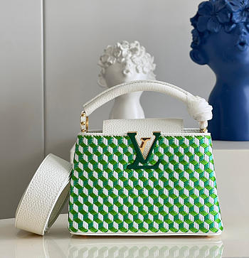 LV Capucines Mini M59879