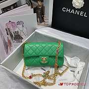CHANEL FLAP BAG WHITE - 4