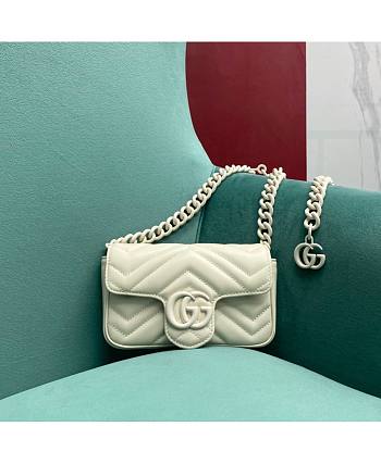 GUCCI GG Marmont Belt bag