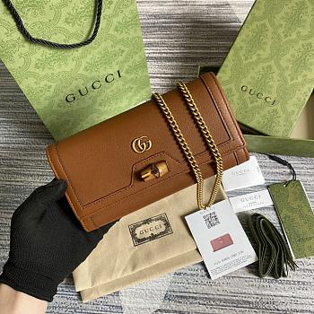GUCCI DIANA CHAIN WALLET 19CM