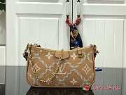 LV EASY POUCH ON STRAP M80349 19cm - 5