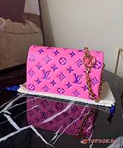 LV POCHETTE COUSSIN M80742 20CM - 6
