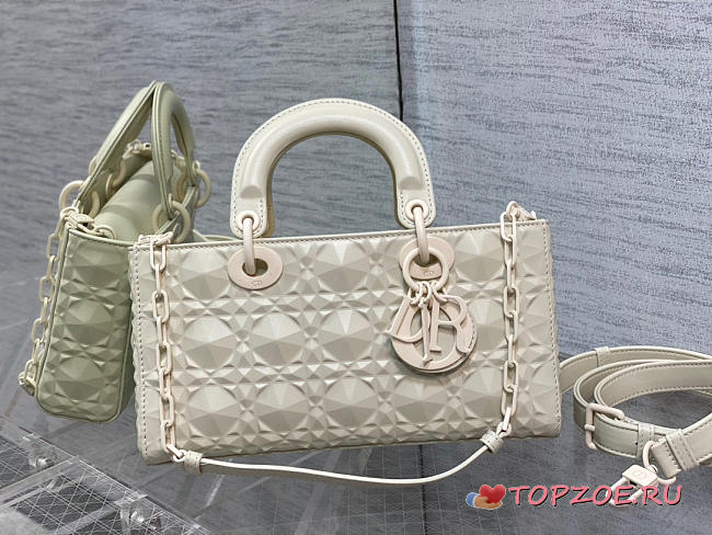 LADY D-JOY BAG White Cannage Calfskin with Diamond Motif - 1