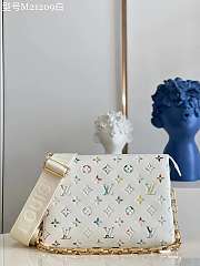 LV Coussin Vuittamins White Bag 26*20*12cm - 1