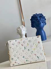 LV Coussin Vuittamins White Bag 26*20*12cm - 4