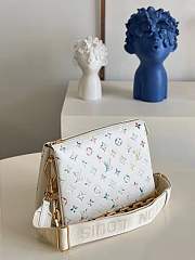 LV Coussin Vuittamins White Bag 26*20*12cm - 5