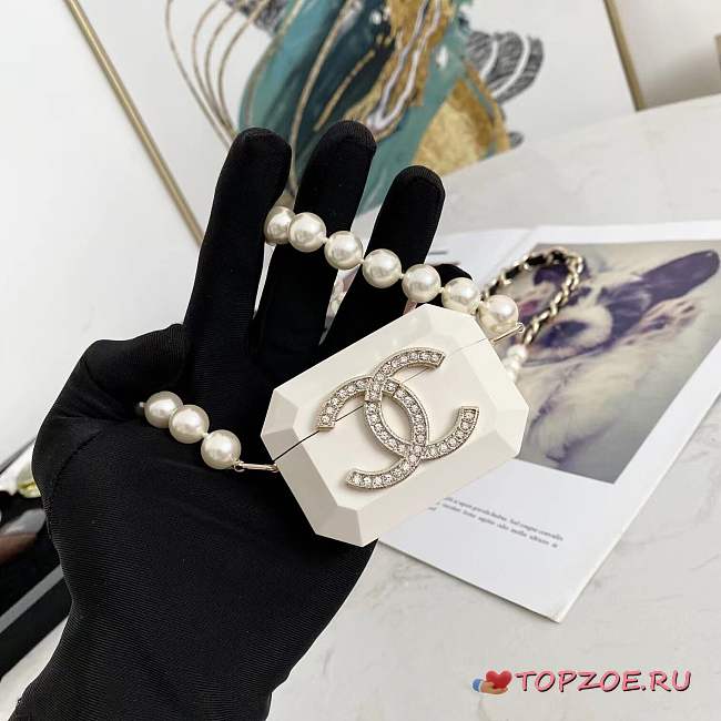 CHANEL air pods pro case Necklace AB6425 Plastic Rhinestones artificial pearl - 1