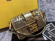 FENDI BROOCH MINI BAGUETTE REFURBISHED GOLD - 3