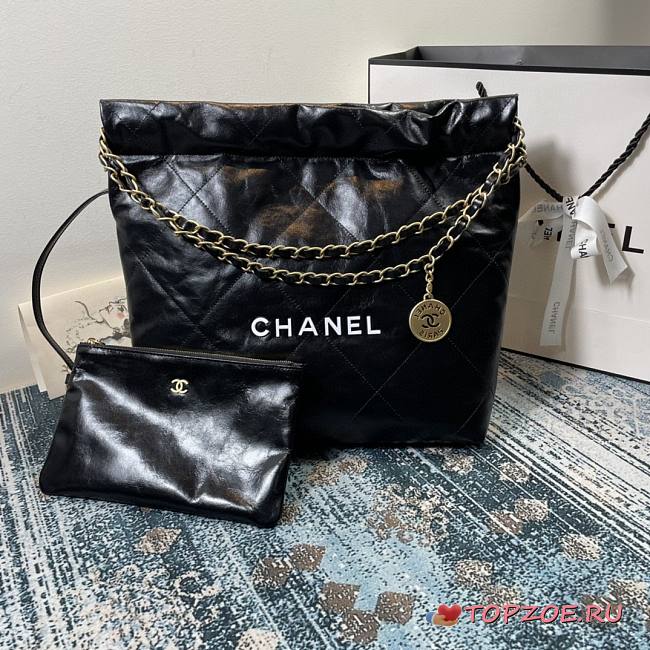 CHANEL 22 HANDBAG Shiny Calfskin Gold-Tone Metal Black - 1