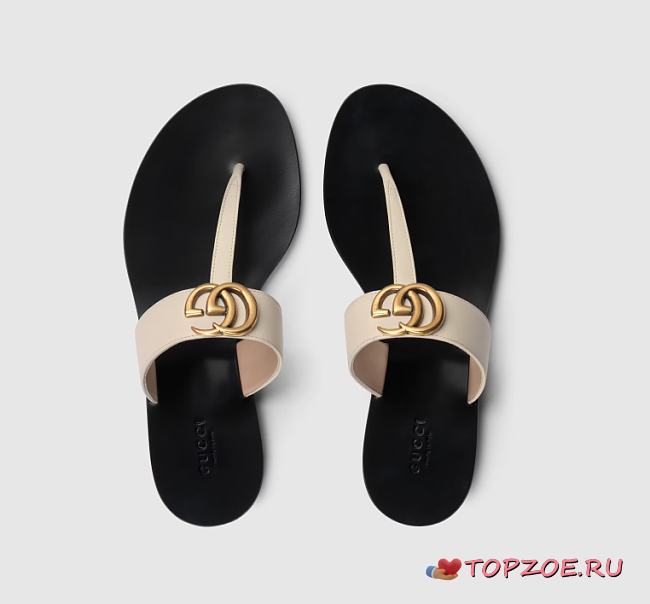 Gucci Leather thong sandal with Double G - 1