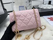 Chanel Flap Bag Pink Heart on chain - 4