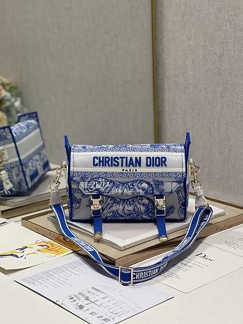 DIOR SMALL DIORCAMP BAG BLUE