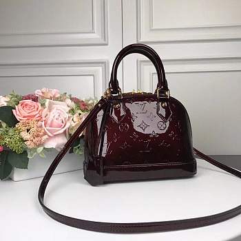 LOUIS VUITTON ALMA BB MONOGRAM VERNIS