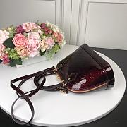 LOUIS VUITTON ALMA BB MONOGRAM VERNIS - 4